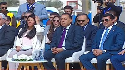 مدبولي يشهد مقطعًا يعكس تطلعات رواد الأعمال بـ«إطلاق ميثاق الشركات الناشئة»