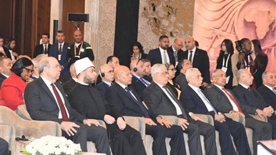 وزير الأوقاف يشهد اجتماع القاهرة التاسع لرؤساء المحاكم الدستورية والعليا