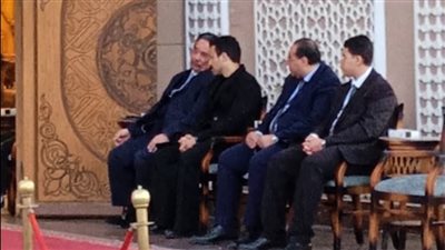 بدء استقبال عزاء والد الفنانة علا رشدي بمسجد الشرطة|صور