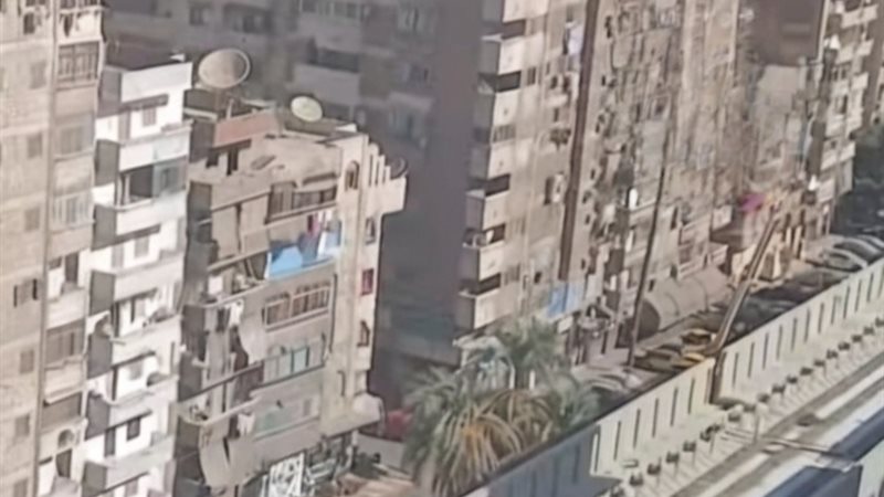 مصرع أم وطفلها