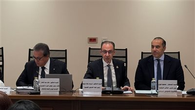 وزير الصحة أمام 