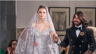على أغاني شيرين عبد الوهاب.. هاني البحيري يتألق في عرض مبهر في باريس 