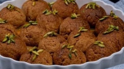وصفة كرات البسبوسة الناجحة بمكونات بسيطة في المنزل 	