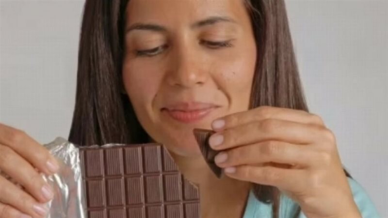 الشوكولاتة الداكنة