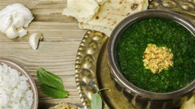 «سر الملوخية الرمضانية».. طريقة التحضير على المائدة الرمضانية