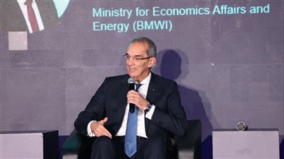 باستثمارات بلغت 6 مليارات دولار.. تطوير البنية التحتية للتحول الرقمي