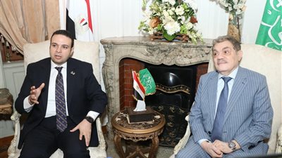 تحالف جديد بين حزبي الوفد والعدل لتوحيد المواقف السياسية.. اعرف التفاصيل