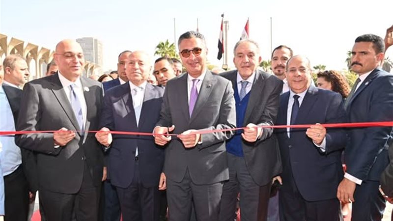جانب من الافتتاح