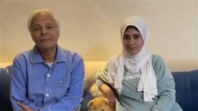 بكلمات رومانسية.. محمود عامر يحتفل بعيد زواجه الثاني