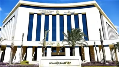 تأكيدًا لـ نيوز رووم.. فصل وزارتي الصناعة والنقل في التعديل الحكومي الجديد