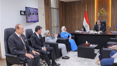 محافظ دمياط يستقبل ممثلى برنامج الأمم المتحدة للمستوطنات والسفارة السويسرية