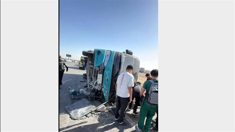 صورة لانقلاب حافلة