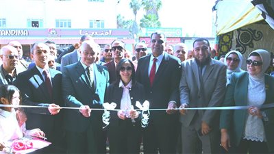 محافظ البحيرة تفتتح معرض أهلا رمضان بأبو حمص بخصومات في متناول الجميع