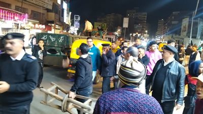 محافظ الغربية يقود حملة مكبرة لإزالة الإشغالات وفتح الشوارع في قطور