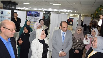نائب رئيس جامعة بنها للدراسات العليا والبحوث تفتتح المؤتمر الطلابي السنوي 