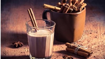 طريقة تحضير القرفة بالحليب مشروب ساخن لذيذ بخطوات سهلة 	