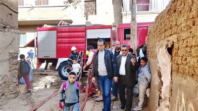 نشوب حريق كبير فى منزلين بشوارع عزبة المغربي بالمنوفية