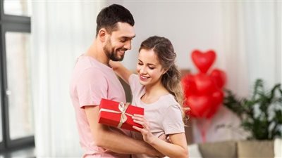 عيد الحب 2026.. اختيار الهدايا المناسبة لكل شخص حسب برجه 