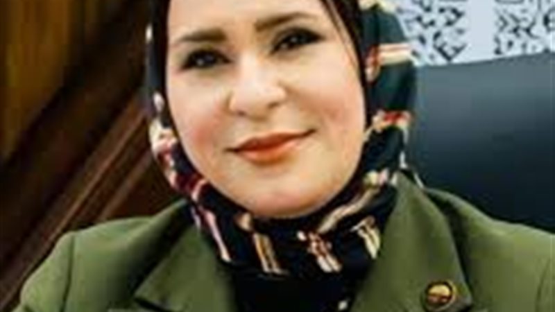 نيفين الكاتب 