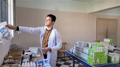تتضمن تحويل الحالات الحرجة.. قافلة طبية مجانية الزعاترة بدمياط