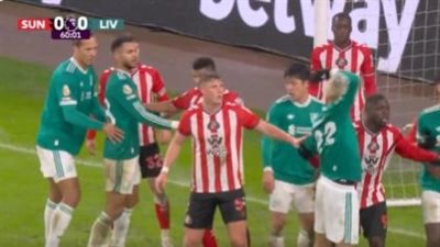 أهداف ونتيجة مباراة ليفربول وسندرلاند الشوط الثاني (1-0) في الدوري الإنجليزي