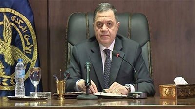 لدواعي تتعلق بالصالح العام.. وزير الداخلية يقرر إبعاد 3 أجانب خارج البلاد