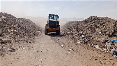 محافظ قنا: غلق مقلب 