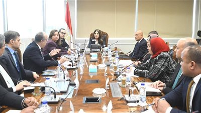 وزيرة الإسكان تتابع سكن كل المصريين وتسجيل بدائل الإيجار القديم