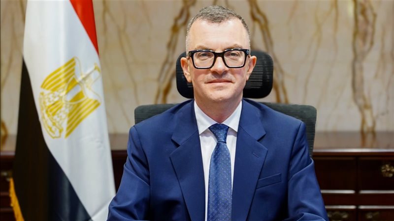 الدكتور أحمد رستم