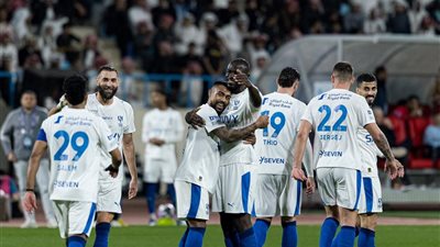 الدوري السعودي.. بنزيما ضد فينالدوم.. تشكيل الهلال و الاتفاق قبل قمة الليلة