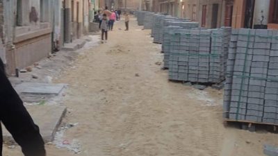 محافظ أسيوط: استمرار تركيب بلاط الإنترلوك بمدينة صدفا بتكلفة 7 ملايين جنيه