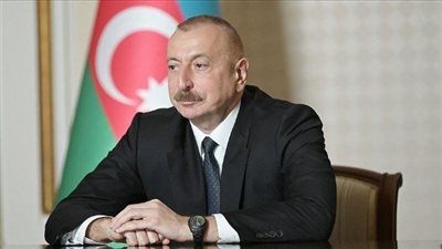رئيس أذربيجان: روسيا تعمدت استهداف سفارة بلادنا في كييف