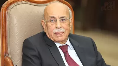 رئيس مجلس الشيوخ ينعي الدكتور مفيد شهاب: 