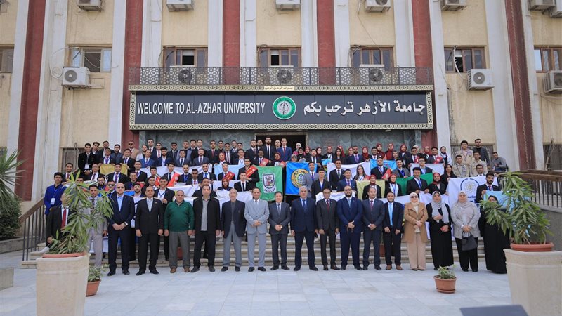 جانب من فعاليات الملتقى