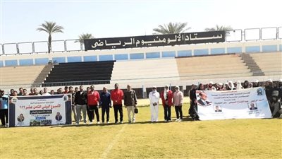 فعاليات الأسبوع البيئي.. قافلة رياضية لجامعة قنا بنادي الألومنيوم الرياضي 