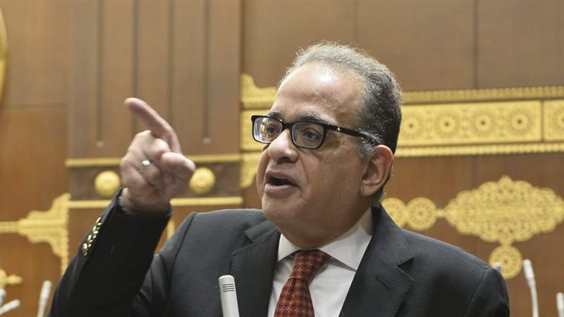 طارق عبد العزيز