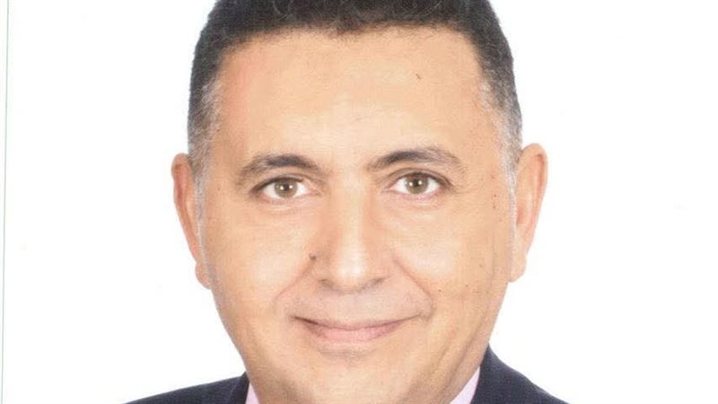 الدكتور حسام عبد