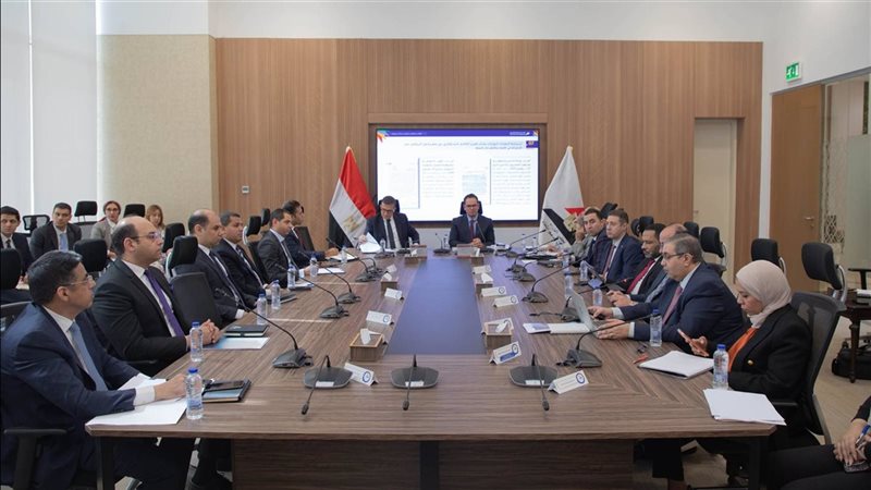 مركز المعلومات بمجلس