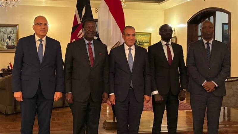 مصر وكينيا 