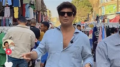 الإسباني ميجيل يحول وكالة البلح لتريند عالمي.. «اشترى هدوم مستعملة»