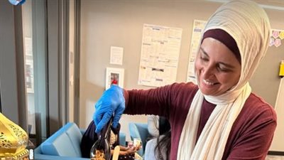 في أحدث ظهور.. حنان ترك تجهز كشري مع زملائها: اعددته بكل حب