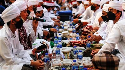 من الإفطار الجماعي للصلاة.. عادات رؤساء الدول في رمضان مسلمون وغير مسلمون