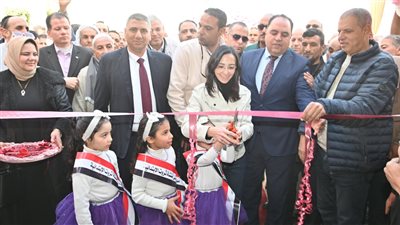 محافظ البحيرة تواصل افتتاح معارض “أهلاً رمضان” وتدشن معرض أبو المطامير بمشاركة