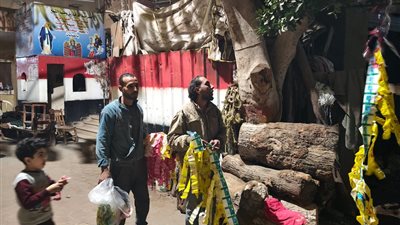 بعد تعليق الزينة حول الكنيسة.. كاهن القنايات «رمضان لكل المصريين»