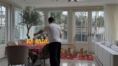 من إنجلترا.. الكينج محمد صلاح يحتفل بشهر رمضان بتعظيم شعائر الله 