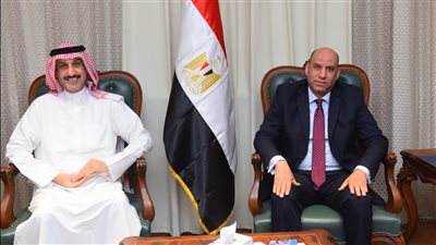 حسن رداد يلتقي مع مدير عام العمل العربية لبحث تنفيذ خطط المنظمة 