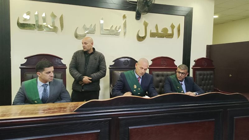 المؤبد لطالب جامعي