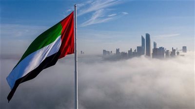 طقس الإمارات اليوم.. غائم جزئيا مع إصدار إنذار أحمر للضباب