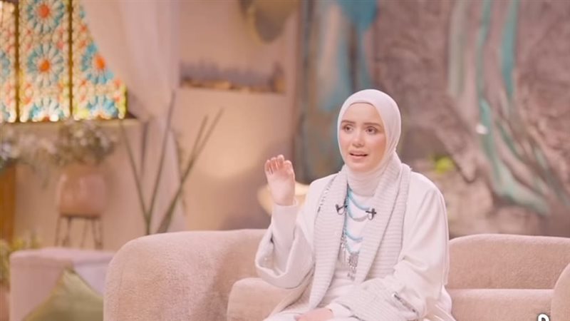 يمنى عاطف 