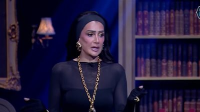 غادة عبد الرازق: حادث مروع دفعني للعلاج النفسي منذ 20 عاما